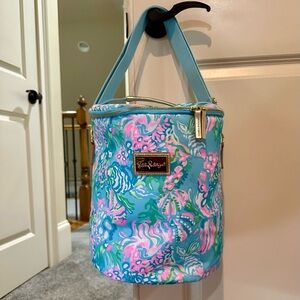 EUC Lilly Pulitzer cooler bag - for beach or pool